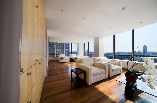 East River Loft LR2