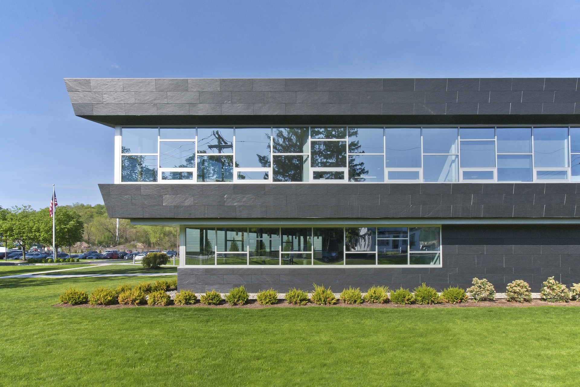 https://gb-ds.com/wp-content/gallery/zwilling-j-a-henckels-usa-headquarters/Zwilling-Exterior_E.jpg